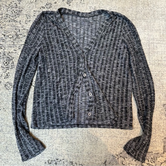 American Eagle Cardigan - Picture 3 of 5